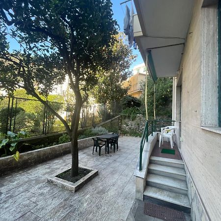 Casa Di Aldo: Una Casa Nel Centro Di Nervi. Genova Kültér fotó