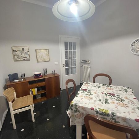 Casa Di Aldo: Una Casa Nel Centro Di Nervi. Genova Kültér fotó